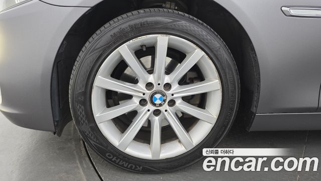 BMW 5 Series (F10) 528i xDrive 2014 — фото 5