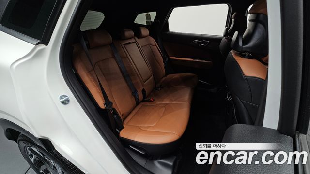 Kia Sportage (V) Gasoline 1.6 Turbo 2WD Signature 2024 — фото 11