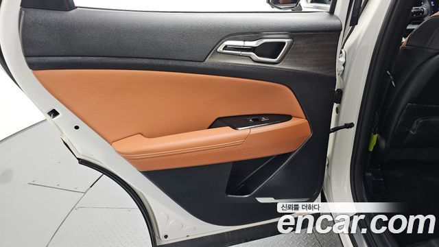 Kia Sportage (V) Gasoline 1.6 Turbo 2WD Signature 2024 — фото 25