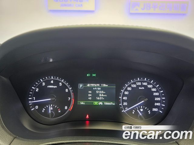 Genesis G80 3.3 GDI AWD Luxury 2017 — фото 8