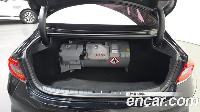 Hyundai Grandeur (IG) 3.0 LPi Modern (Rental Car) 2019 — фото 20