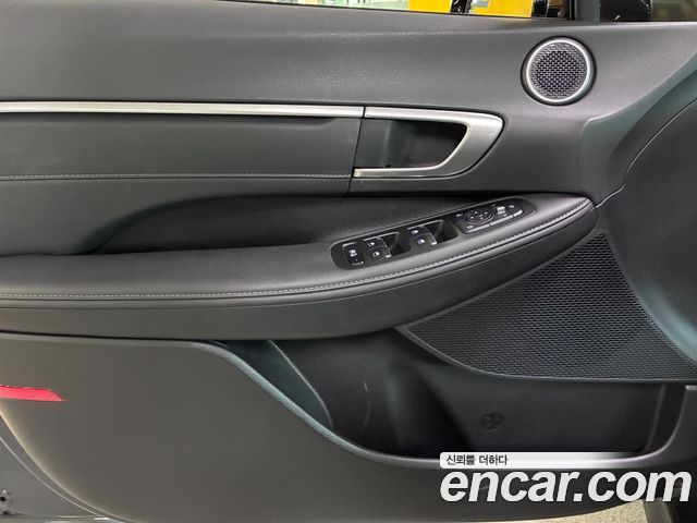 Hyundai Sonata (DN8) 2.0 Premium Plus 2022 — фото 16