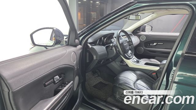 Land Rover Range Rover Evoque 2.0 TD4 HSE 2017 — фото 10