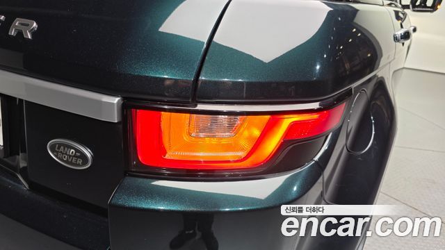 Land Rover Range Rover Evoque 2.0 TD4 HSE 2017 — фото 23