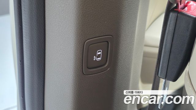Kia Carnival (IV) Gasoline 9-Seater Hi-Limousine Signature 2023 — фото 23
