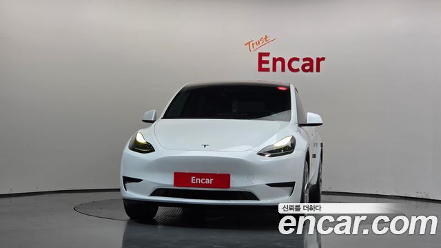 Tesla Model Y RWD 2023 — фото 3