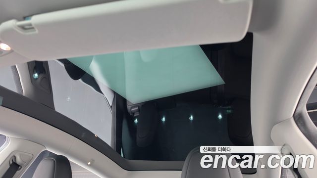 Tesla Model Y RWD 2023 — фото 16