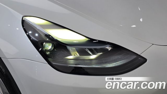 Tesla Model Y RWD 2023 — фото 22