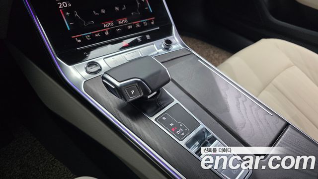 Audi A6 (C8) 45 TFSI Premium 2023 — фото 9