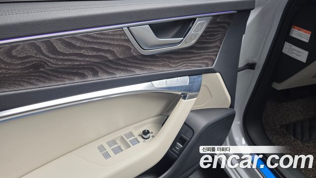 Audi A6 (C8) 45 TFSI Premium 2023 — фото 23