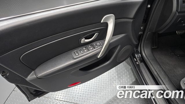 Renault Korea SM5 Nova Classic 2017 — фото 24