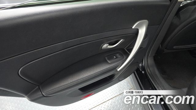 Renault Korea SM5 Nova Classic 2017 — фото 25