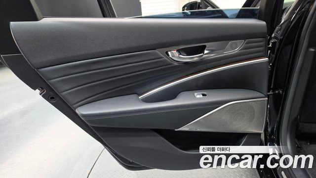 Kia K9 3.8 GDI AWD Platinum 2021 — фото 25