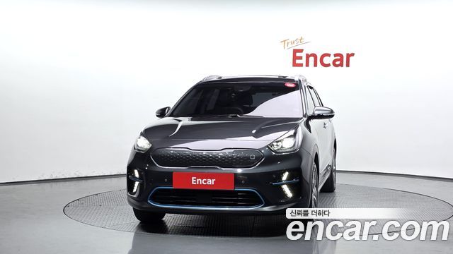 Kia Niro EV Noblesse 2022 — фото 3