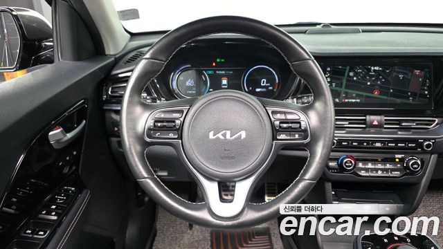 Kia Niro EV Noblesse 2022 — фото 12