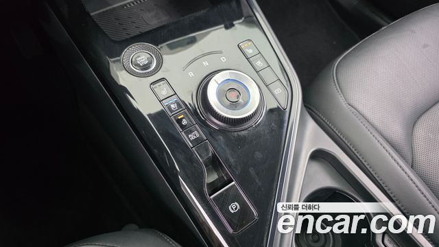 Kia Niro Prestige 2024 — фото 9