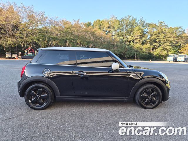 MINI Cooper Standard Third Generation 2020 — фото 7