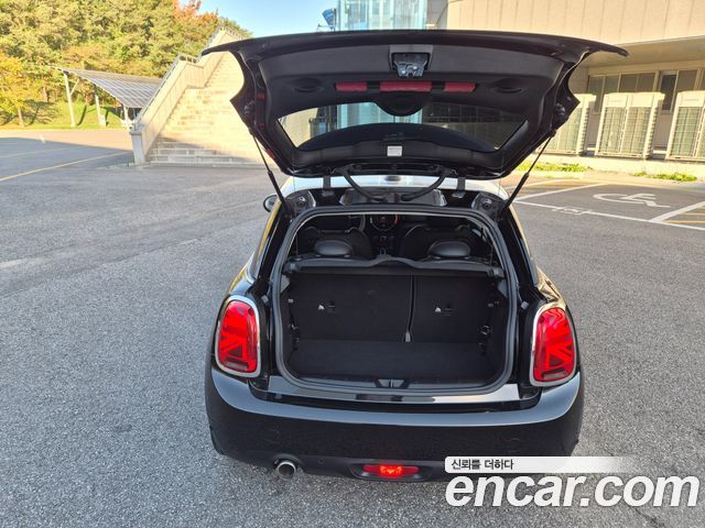 MINI Cooper Standard Third Generation 2020 — фото 10
