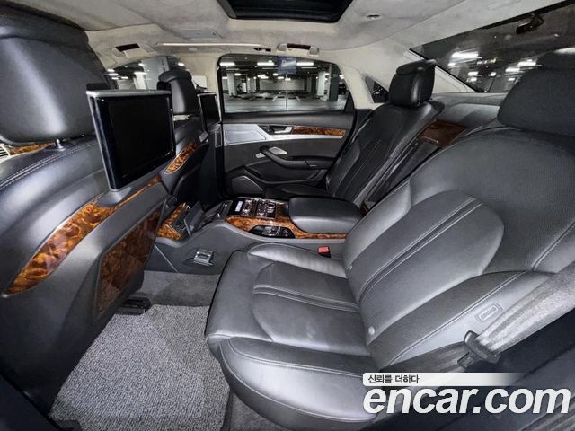 Audi A8 6.3 FSI Quattro LWB D4 2011 — фото 7