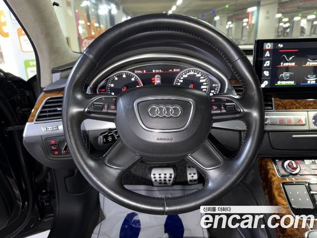 Audi A8 6.3 FSI Quattro LWB D4 2011 — фото 8