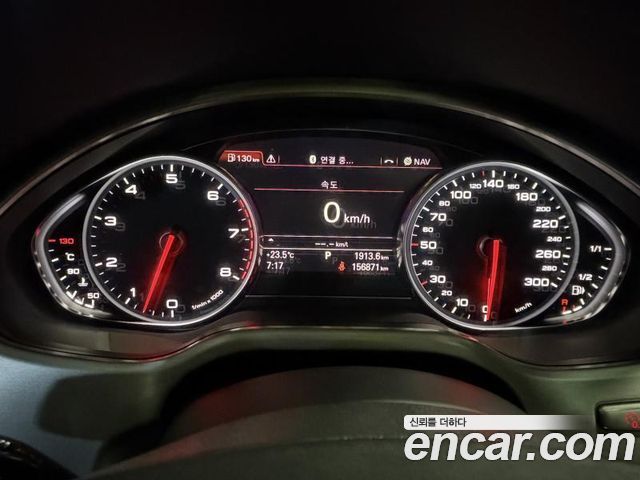 Audi A8 6.3 FSI Quattro LWB D4 2011 — фото 9