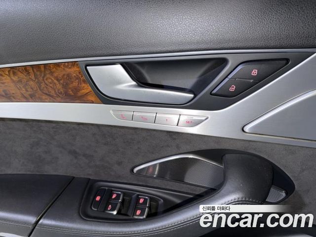 Audi A8 6.3 FSI Quattro LWB D4 2011 — фото 17