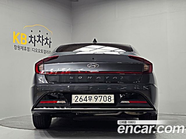 Hyundai Sonata (DN8) 2.0 Premium Plus 2022 — фото 4