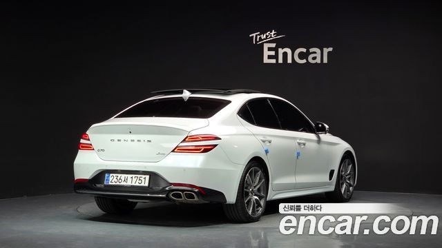 Genesis G70 Gasoline 2.0T 4WD 2021 — фото 2