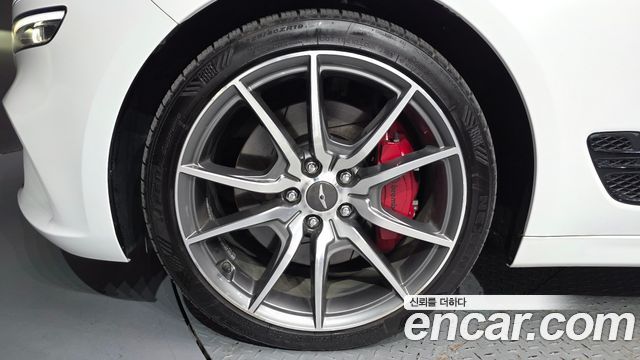 Genesis G70 Gasoline 2.0T 4WD 2021 — фото 5