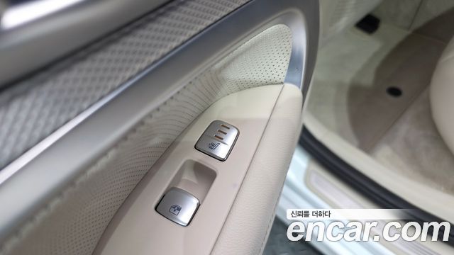 Genesis G70 Gasoline 2.0T 4WD 2021 — фото 35