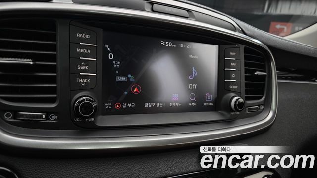 Kia Sorento Diesel 2.2 2WD Noblesse 2019 — фото 14
