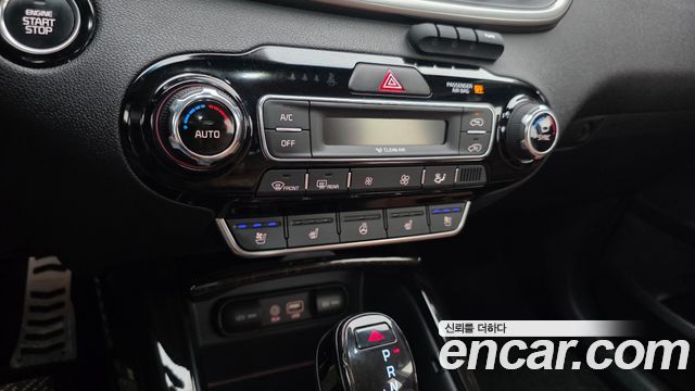 Kia Sorento Diesel 2.2 2WD Noblesse 2019 — фото 17
