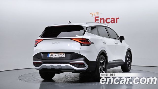 Kia Sportage (V) Diesel 2.0 2WD Prestige 2022 — фото 2