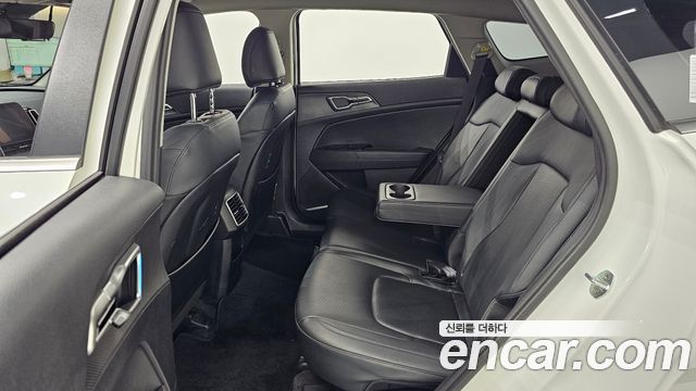 Kia Sportage (V) Diesel 2.0 2WD Prestige 2022 — фото 12
