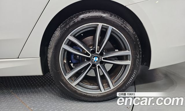 BMW 6 Series GT (G32) 620d xDrive M Sport 2023 — фото 21