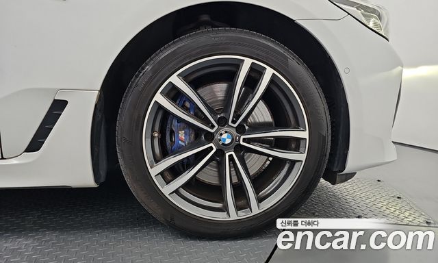 BMW 6 Series GT (G32) 620d xDrive M Sport 2023 — фото 39