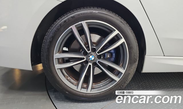 BMW 6 Series GT (G32) 620d xDrive M Sport 2023 — фото 40