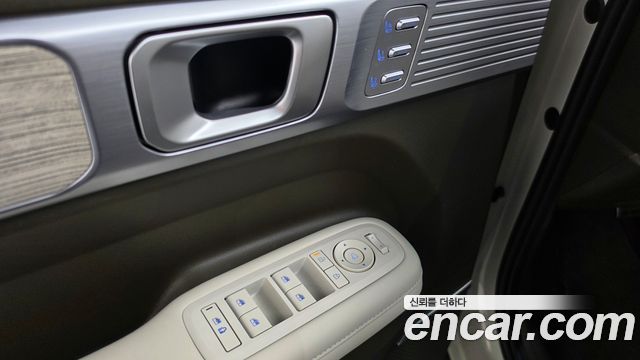 Hyundai Santa Fe (MX5) HEV 1.6 2WD Calligraphy 2025 — фото 33