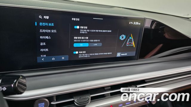Hyundai Grandeur (GN7) 3.5 Gasoline 2WD Premium 2025 — фото 16