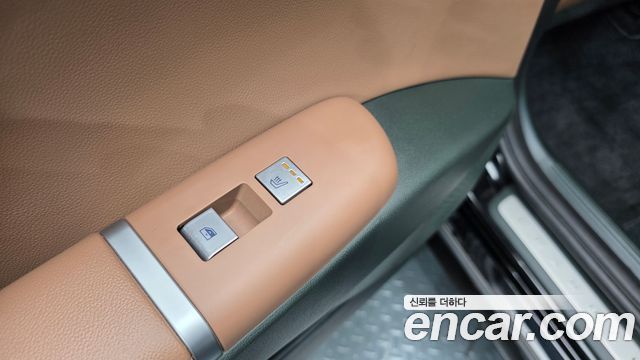 Hyundai Grandeur (GN7) 3.5 Gasoline 2WD Premium 2025 — фото 30