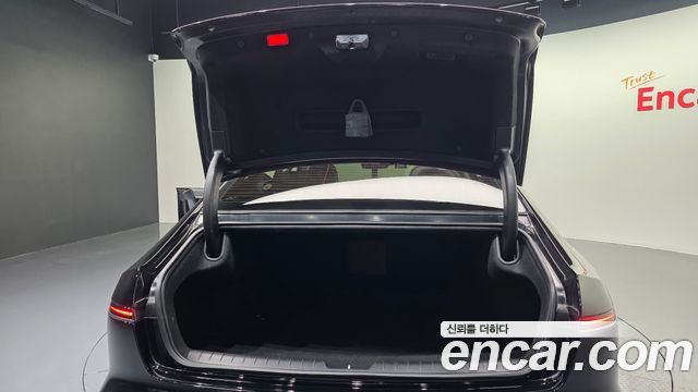Hyundai Grandeur (GN7) 3.5 Gasoline 2WD Premium 2025 — фото 32