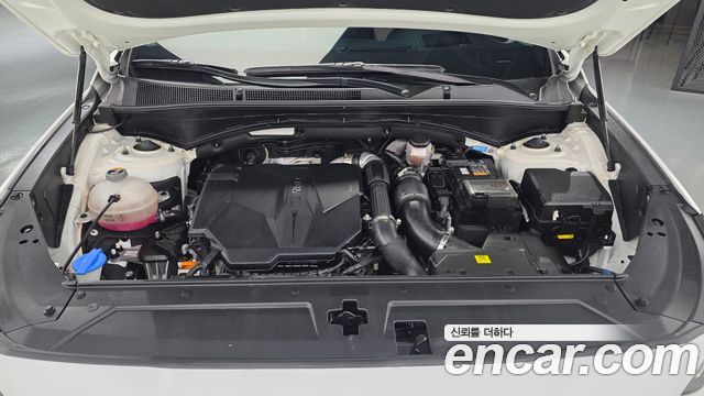 Hyundai Santa Fe Gasoline 2.5T 2WD Prestige 2023 — фото 6