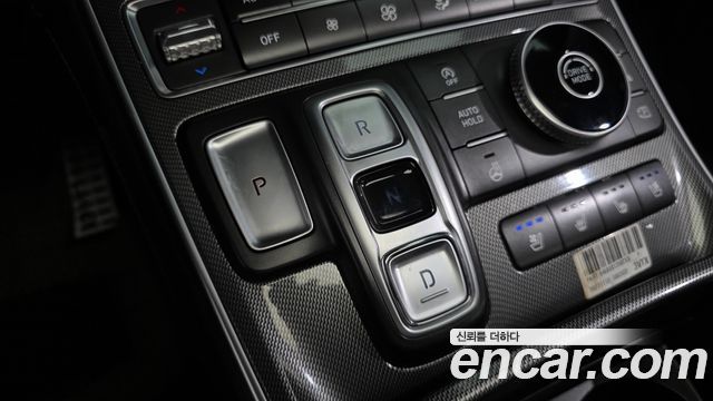 Hyundai Santa Fe Gasoline 2.5T 2WD Prestige 2023 — фото 9
