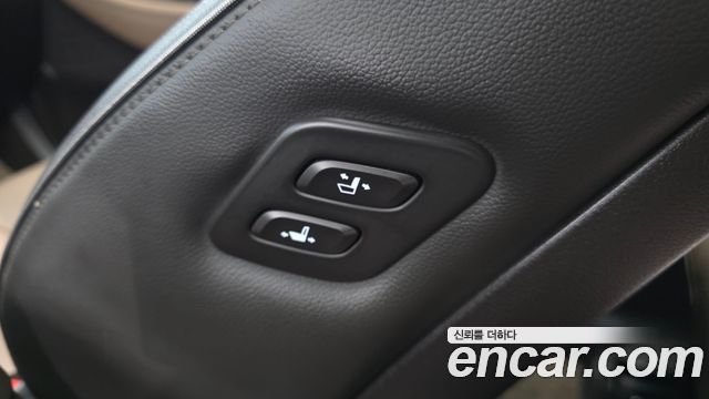 Hyundai Santa Fe Gasoline 2.5T 2WD Prestige 2023 — фото 18