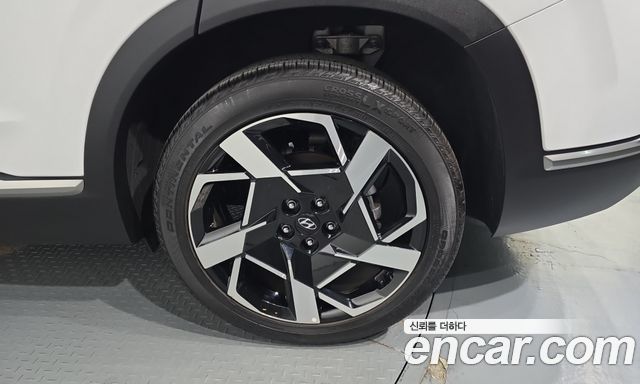 Hyundai Santa Fe Gasoline 2.5T 2WD Prestige 2023 — фото 21