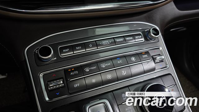 Hyundai Santa Fe Gasoline 2.5T 2WD Prestige 2023 — фото 33