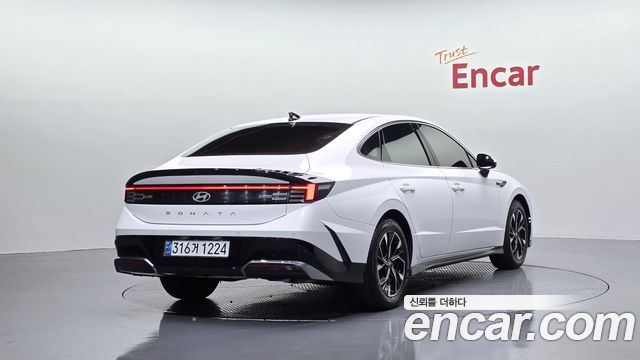 Hyundai Sonata The Edge (DN8) 2.0 Exclusive 2024 — фото 2
