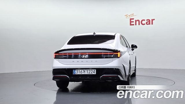 Hyundai Sonata The Edge (DN8) 2.0 Exclusive 2024 — фото 4