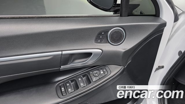 Hyundai Sonata The Edge (DN8) 2.0 Exclusive 2024 — фото 27