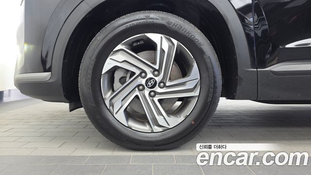 Hyundai Santa Fe Gasoline 2.5T 2WD Prestige 2021 — фото 5